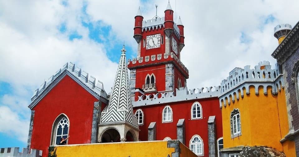 Outdoor Adventure with Lisbon on Wheels: Sintra & Traditional Lunch