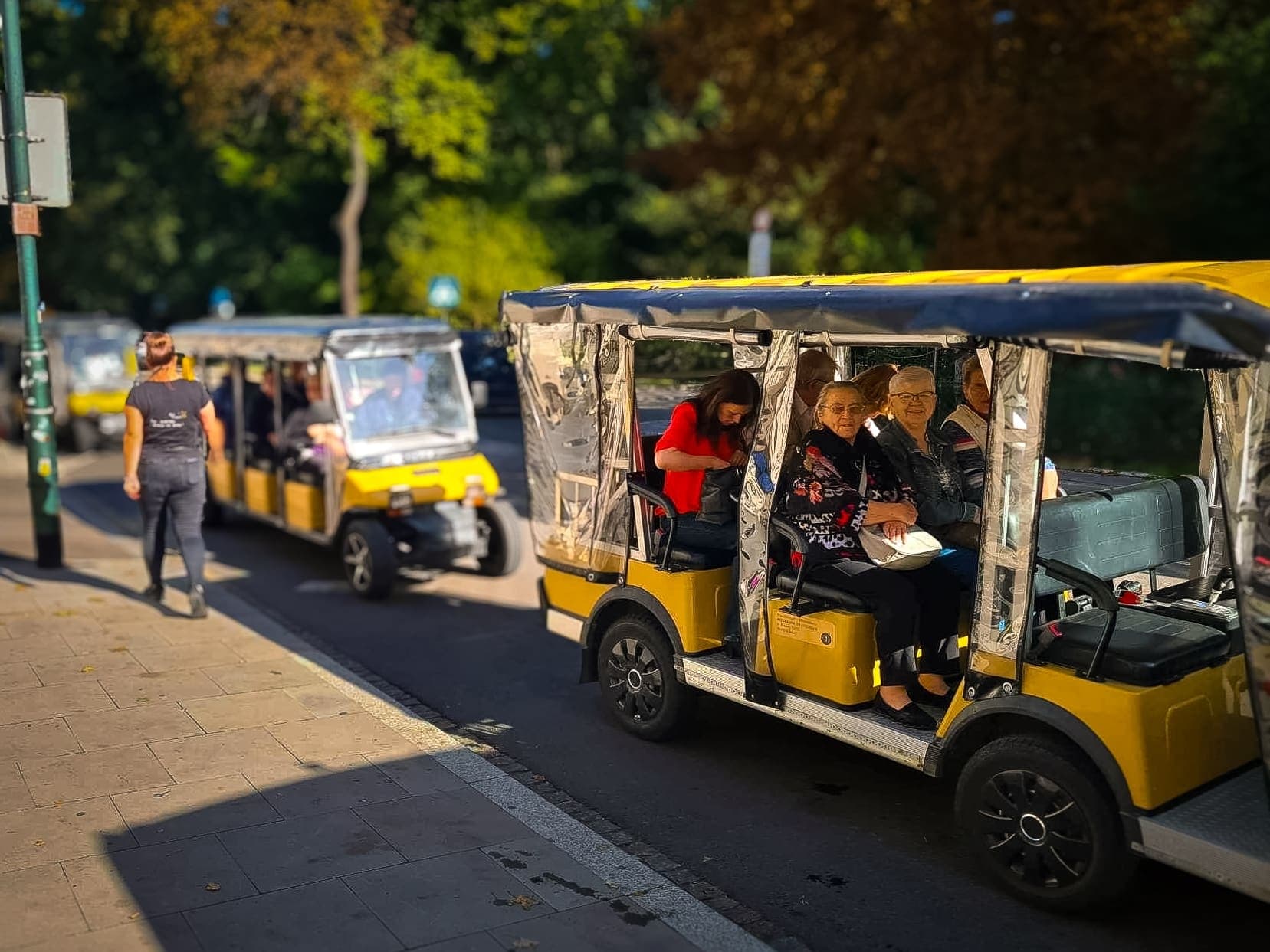 Kraków by Golfcart: 45–90 Minute Tours of Old Town, Jewish Quarter & Podgórze