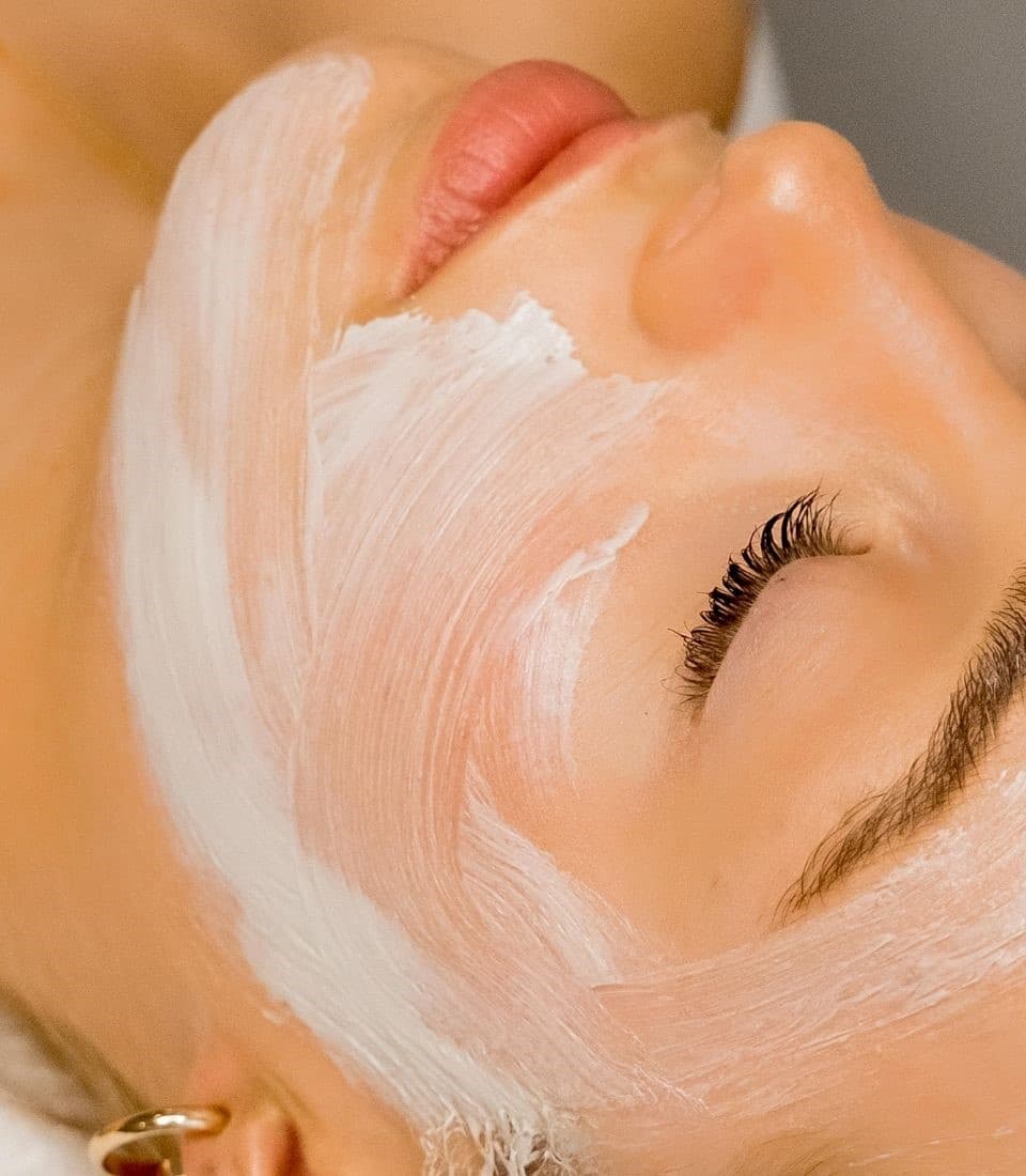 Hyaluronic Acid Facial at Oasis Spa Sevilla