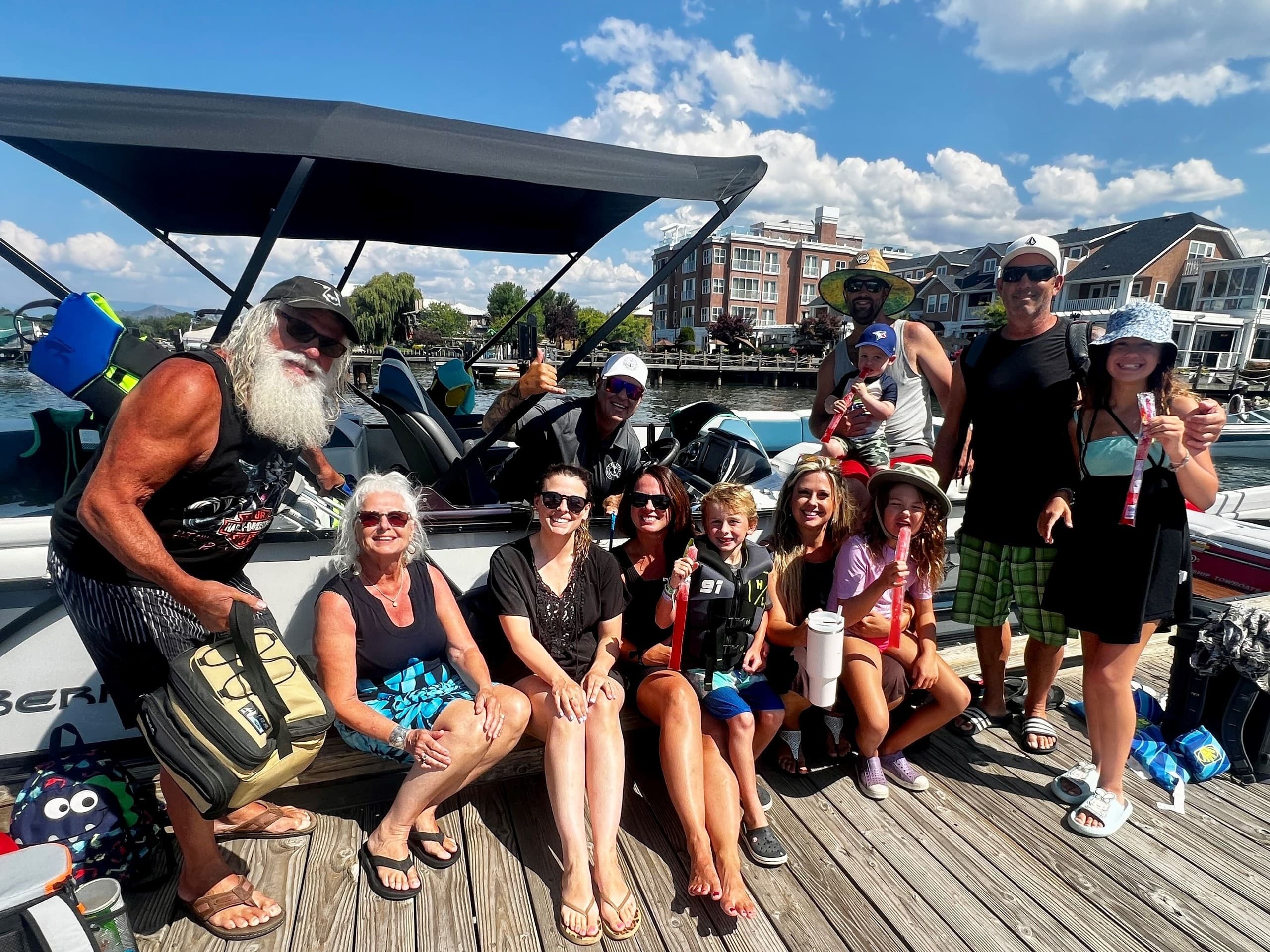 Private Pontoon Charter on Okanagan Lake: Kelowna Day Cruises photo 3