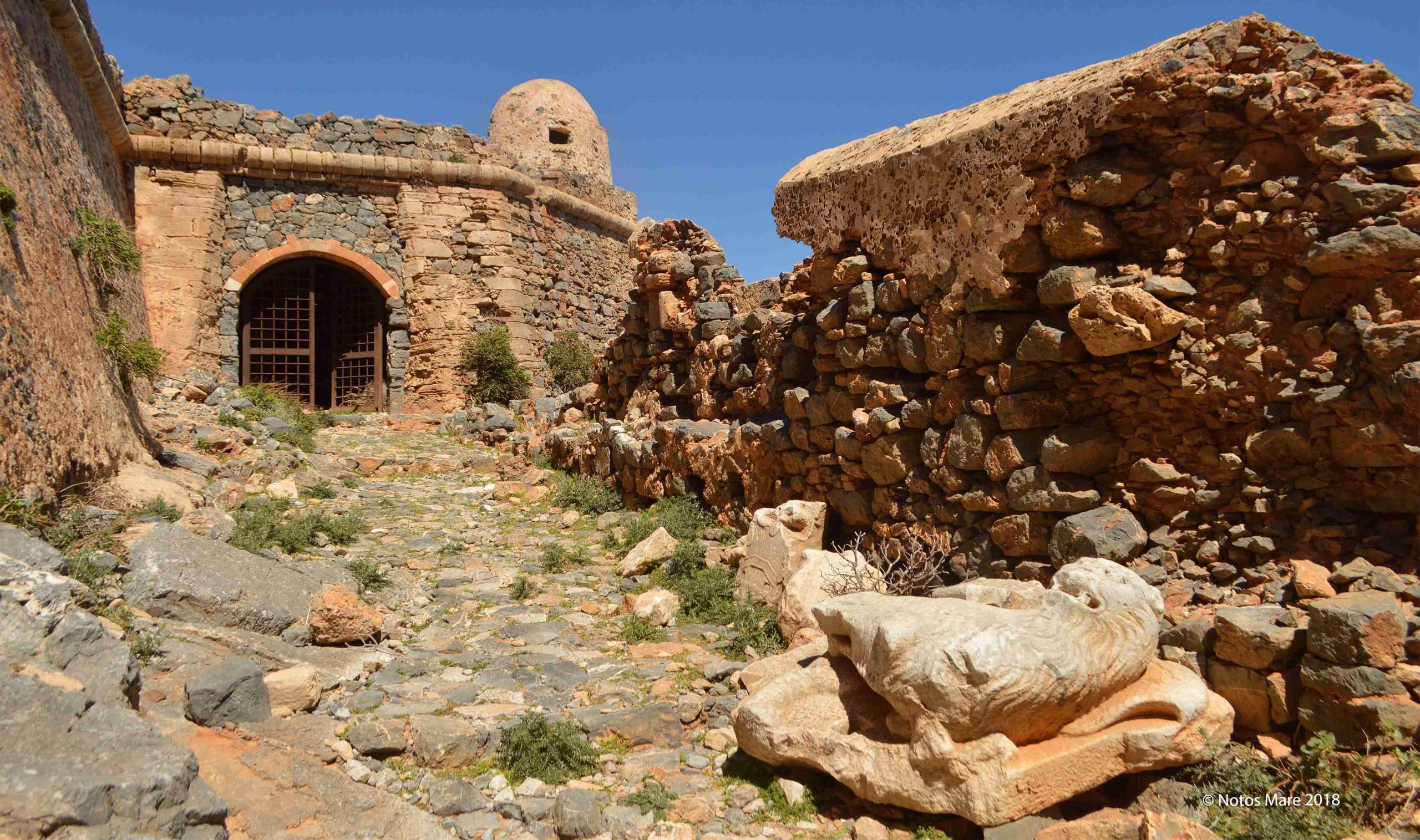 Half-Day Escape to Balos Lagoon & Gramvousa: Private Boat from Kolymvari photo 2