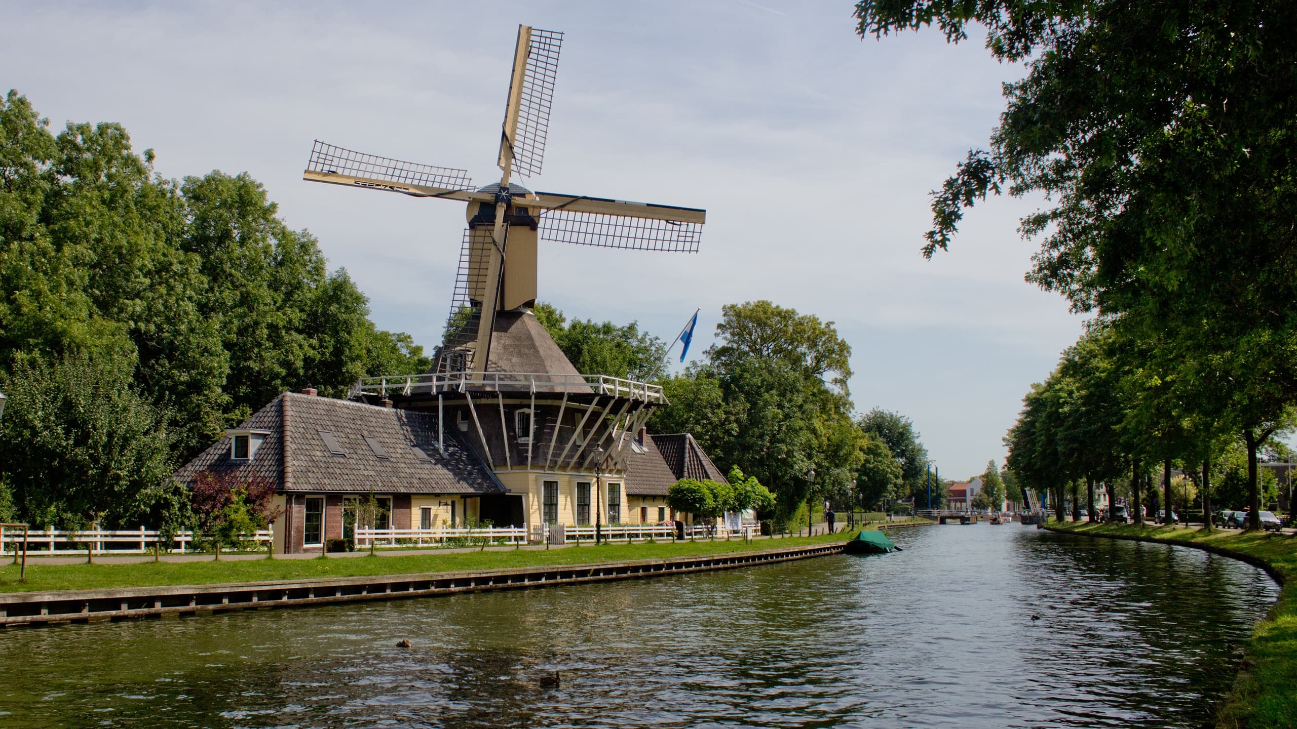Mini River Cruise: Amsterdam Amstel to Pampus Daytrip