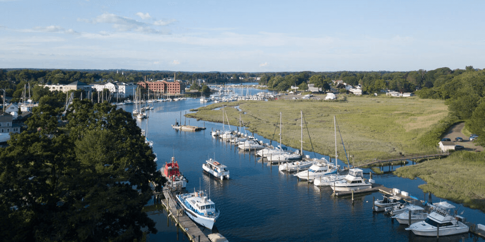 Water Activities: Branford River Cruise - Island Time CT