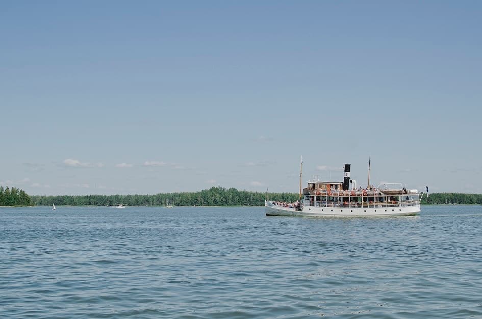 Helsinki-Porvoo | Boat Tour in Helsinki | Sightseeing Tour, Food Tour, History Tour photo 1