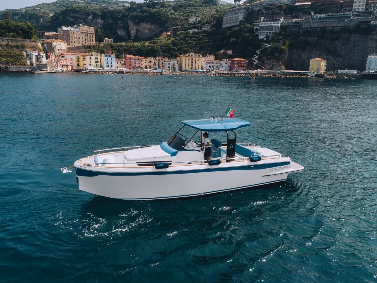 Full-Day Allure 35 Cruise with Excursion Boat Sorrento