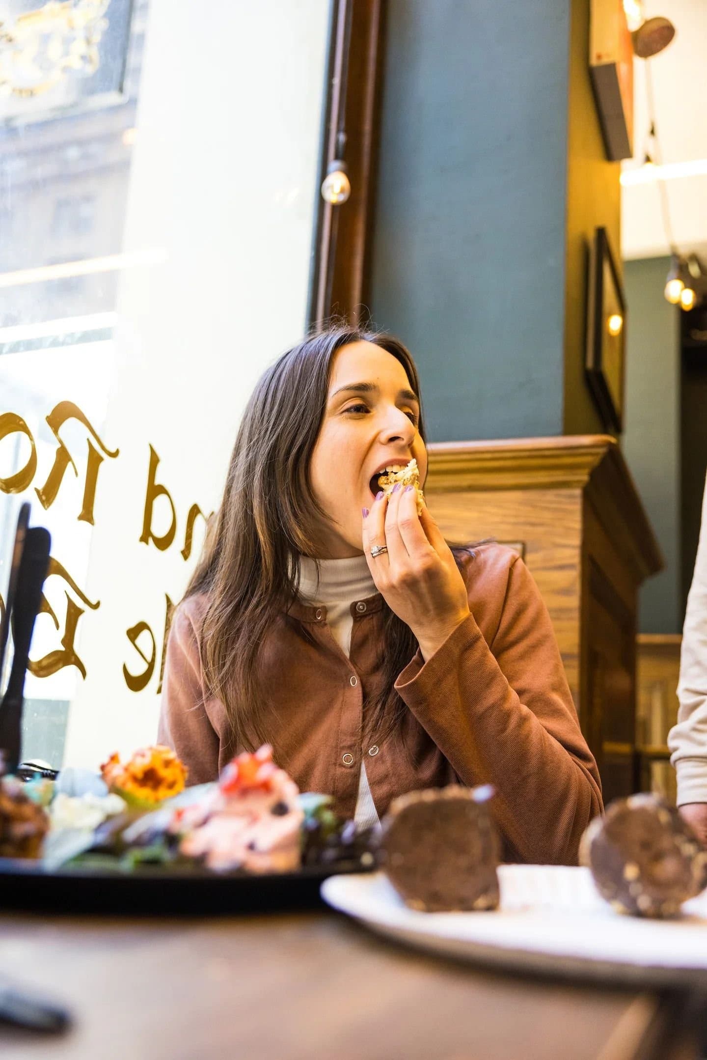 NYC Bagel Tours: Iconic Midtown Bagel Bites