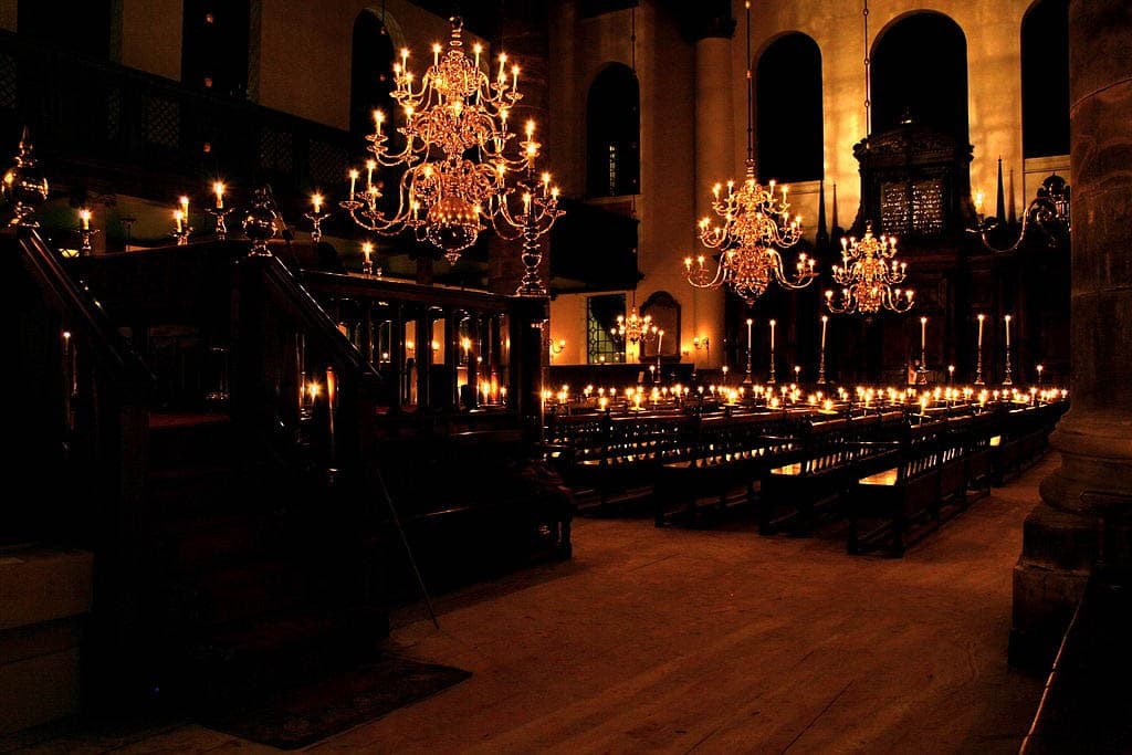 Jewish History Tour by Badass Tours in Amsterdam