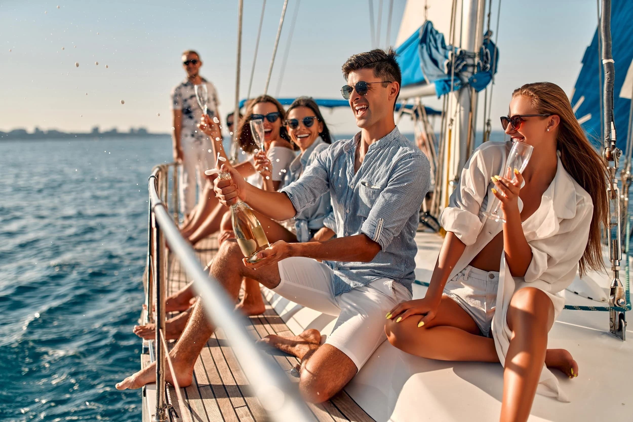 Public Tiki Boat Charter: BYOB Merrimack River Cruise from Newburyport & Norwich