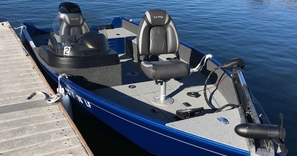 Outdoor Bass Boat Rental at Diamond Valley Marina in Hemet