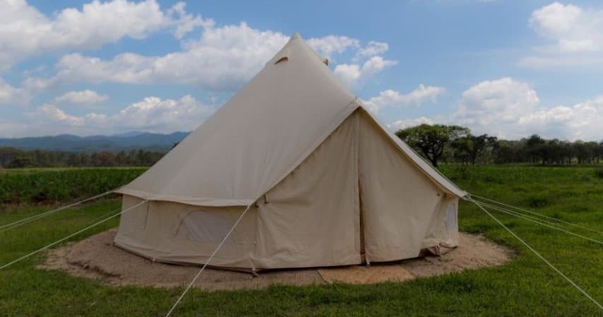 Unique Glamping Experience at Very Muy Epico in Nature