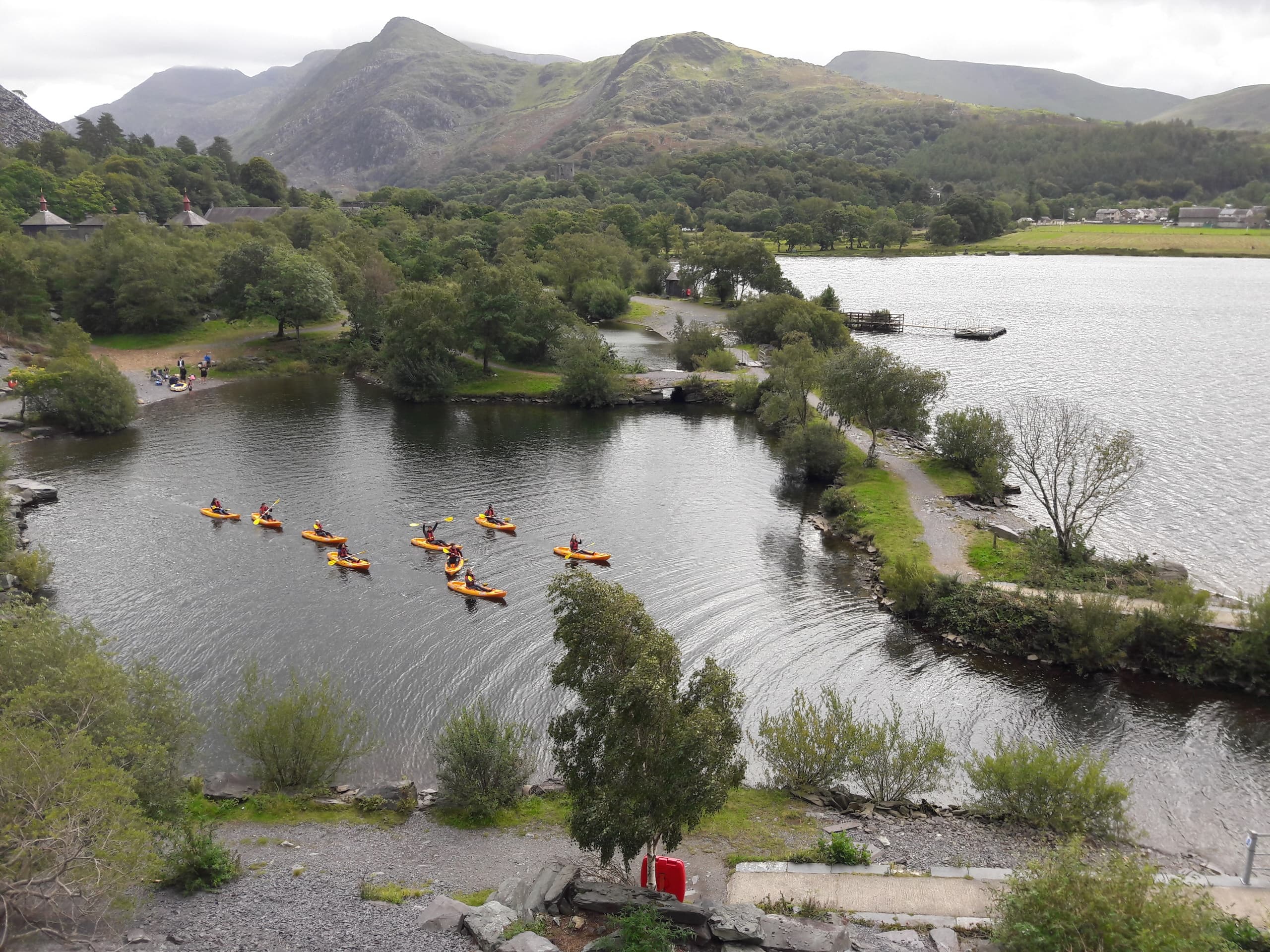 Paddle Llyn Padarn: Kayak Hire in Llanberis for Three-Hour Snowdonia Lake Adventures photo 1