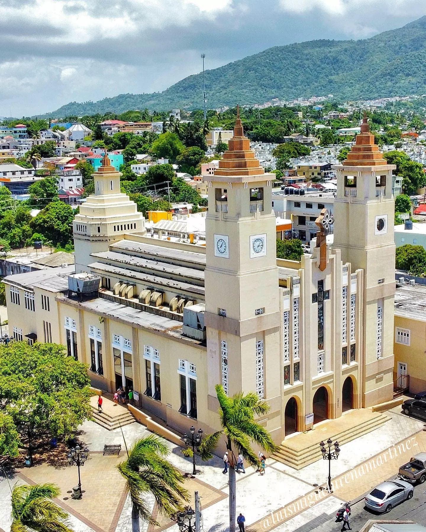 Mount Isabel Summit Tour: Botanical Garden, Christ Statue & Puerto Plata Views photo 3
