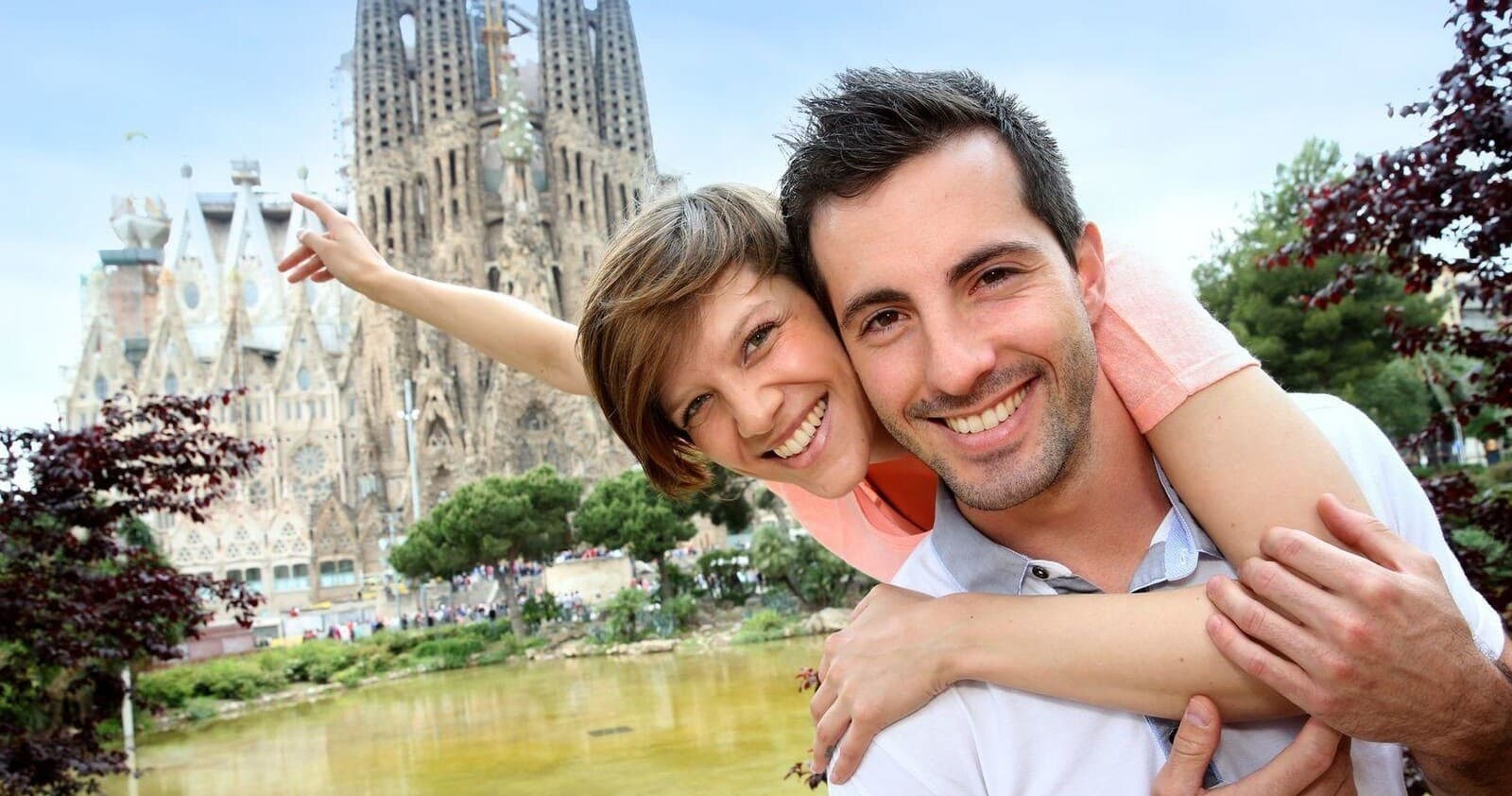 Architectural Journeys with Amigo Tours Europe in Barcelona