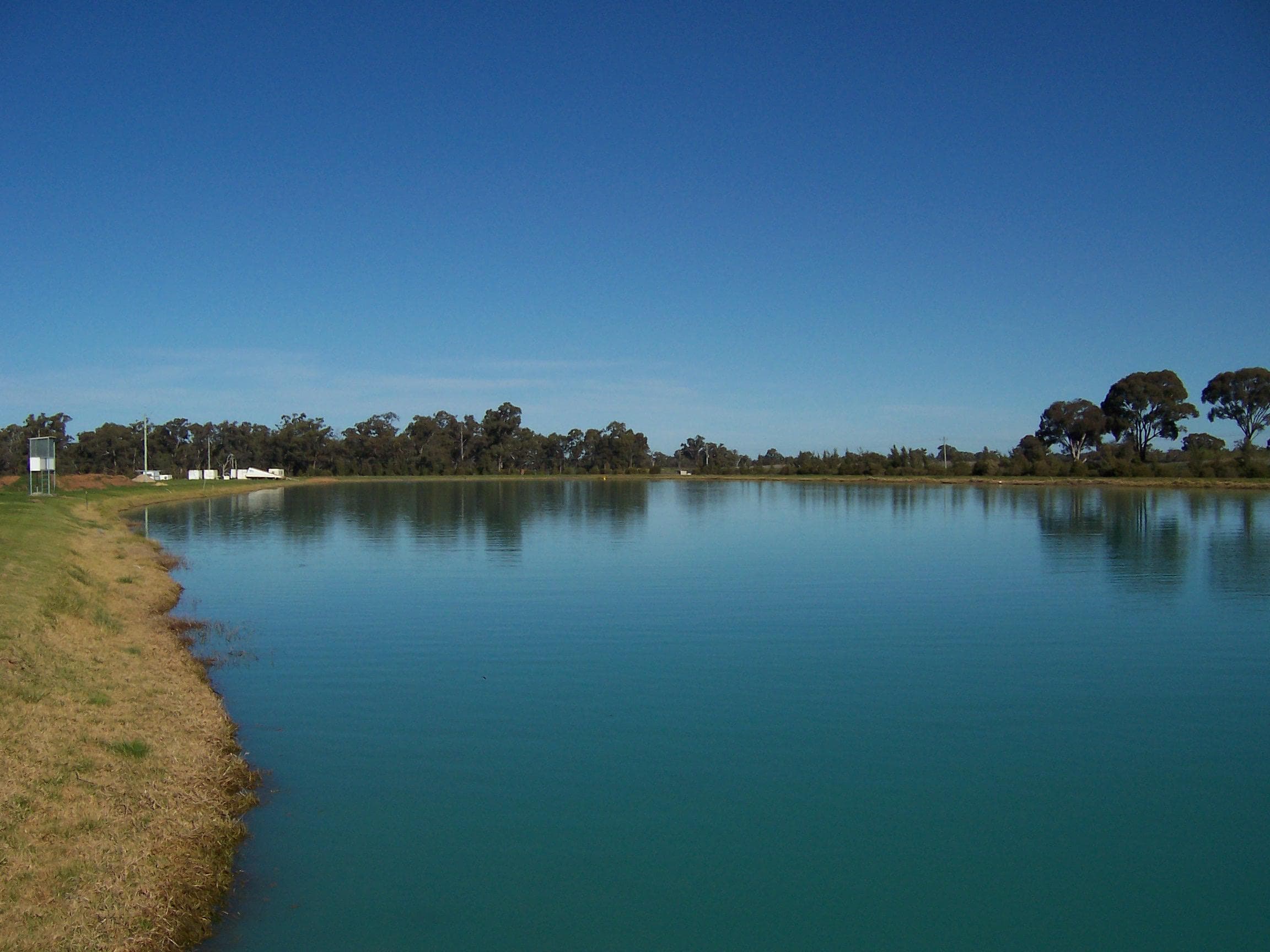 Private Lake Ski Bookings with Skin Ski and Surf Yarrawonga