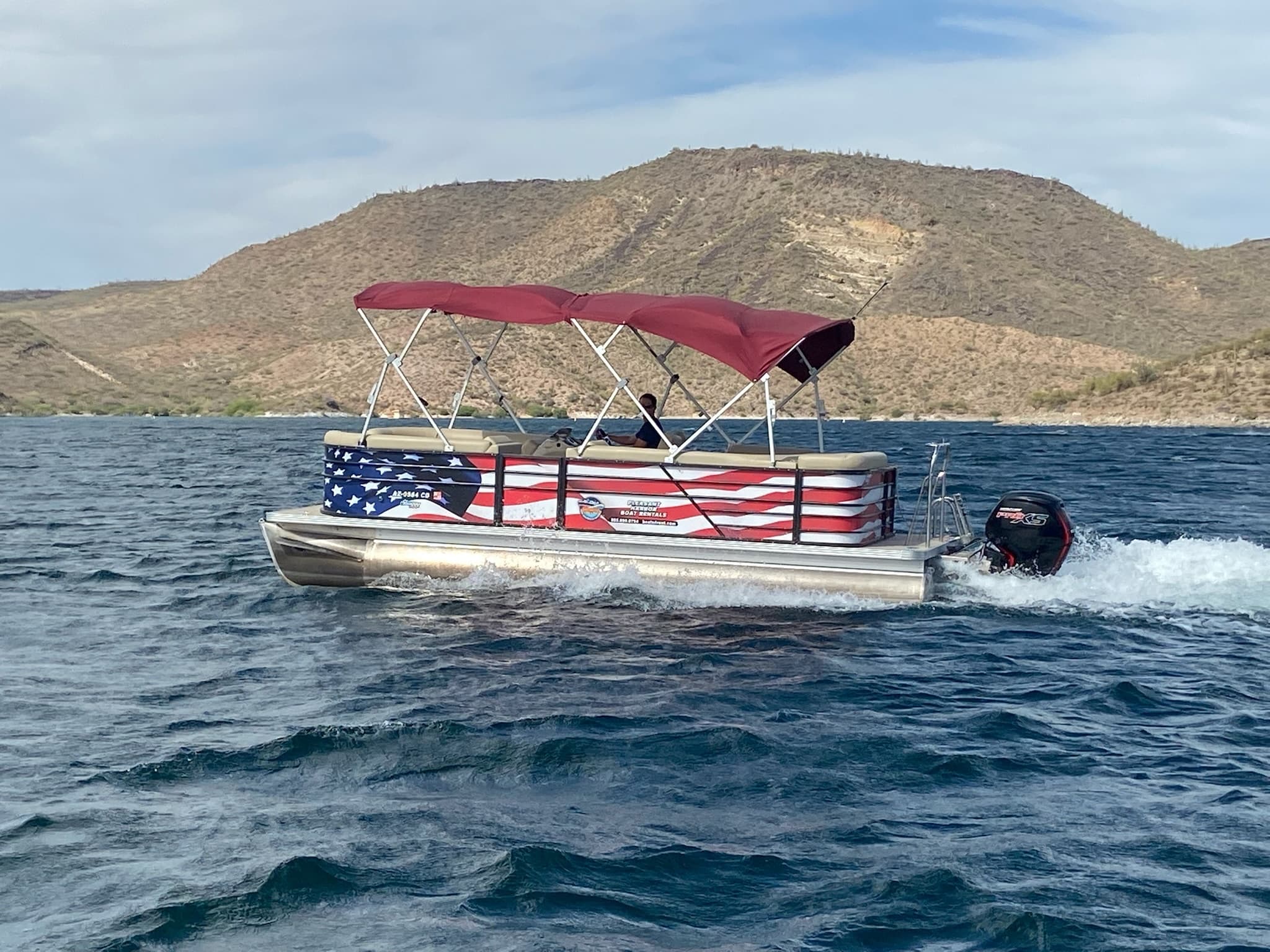 Pontoon Boat Adventures with Boat Rentals of America in Peoria