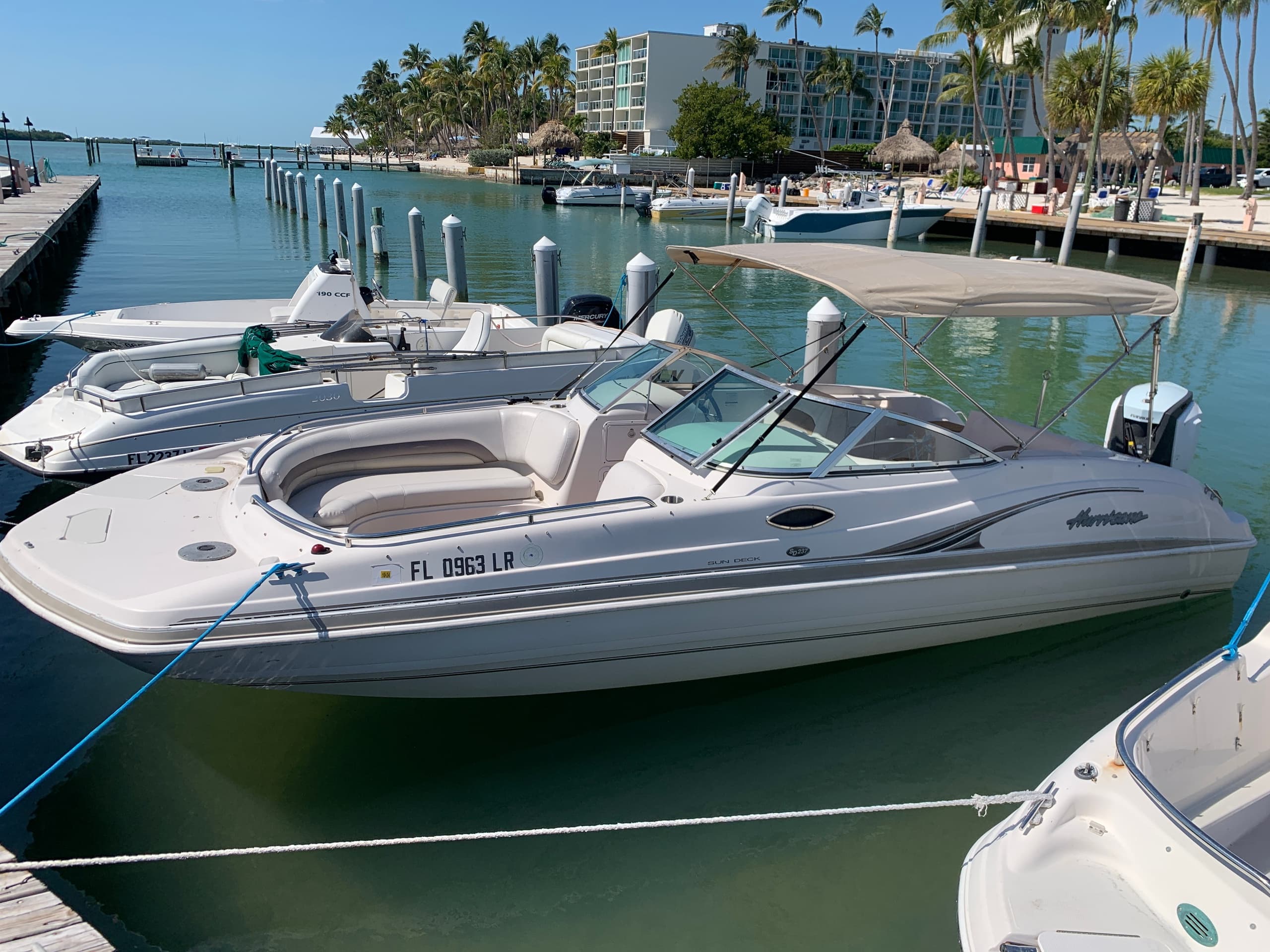 Rent a 25’ Tan Hurricane Deck Boat in Islamorada, FL