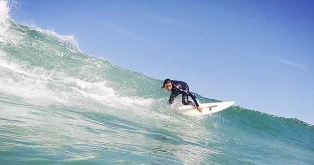Surf at Surf School's Surfcamp in Colares, Portugal