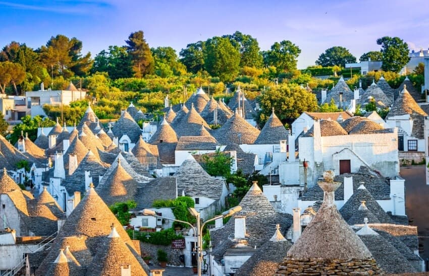 Half-Day Trip to Alberobello from Monopoli: Guided Trulli Tour
