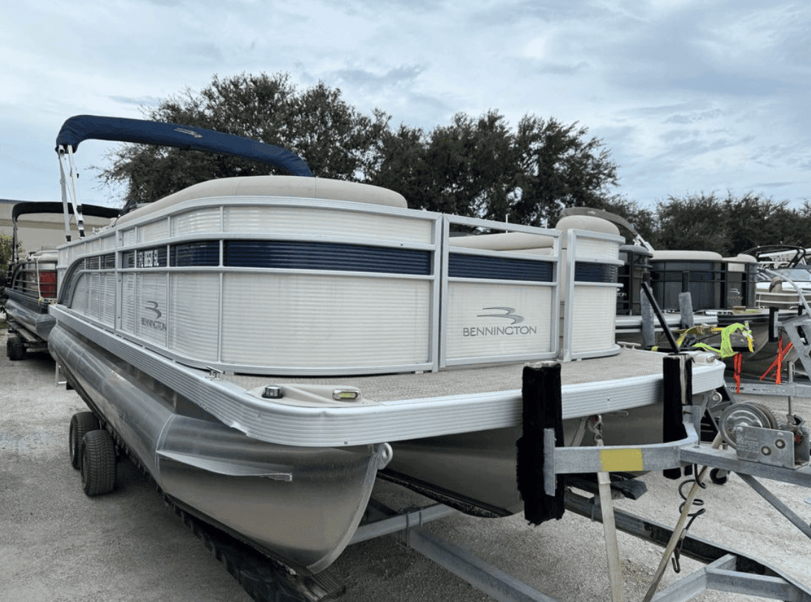 Family Boat Adventures with Cape Family Boat Rental in Cape Coral