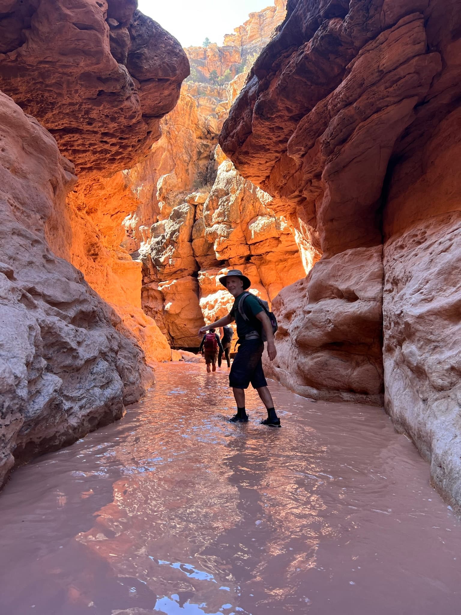 Luxury 4x4 Shuttle to Sulphur Creek Trailhead from Capitol Reef Visitor Center