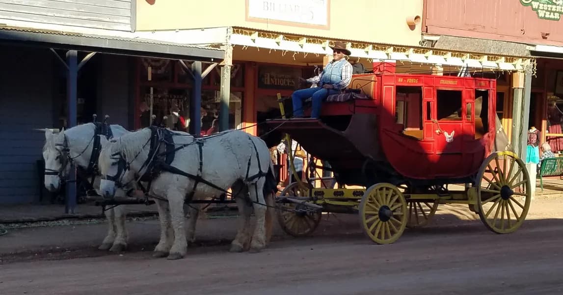Explore Tombstone & Bisbee: Iconic Arizona Public Tour