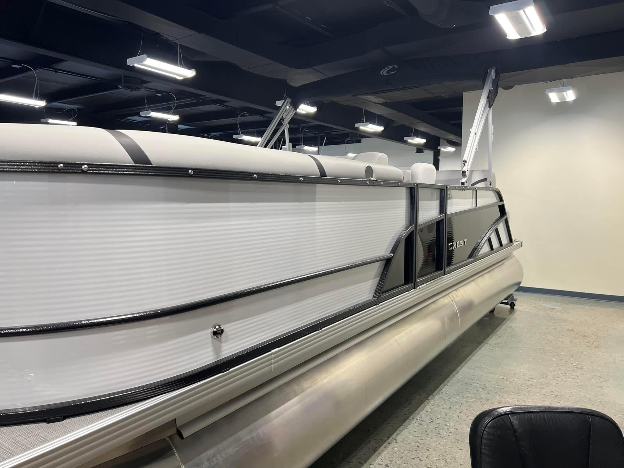 2024 Crest 150 HP Pontoon Rental in Rapid City, MI