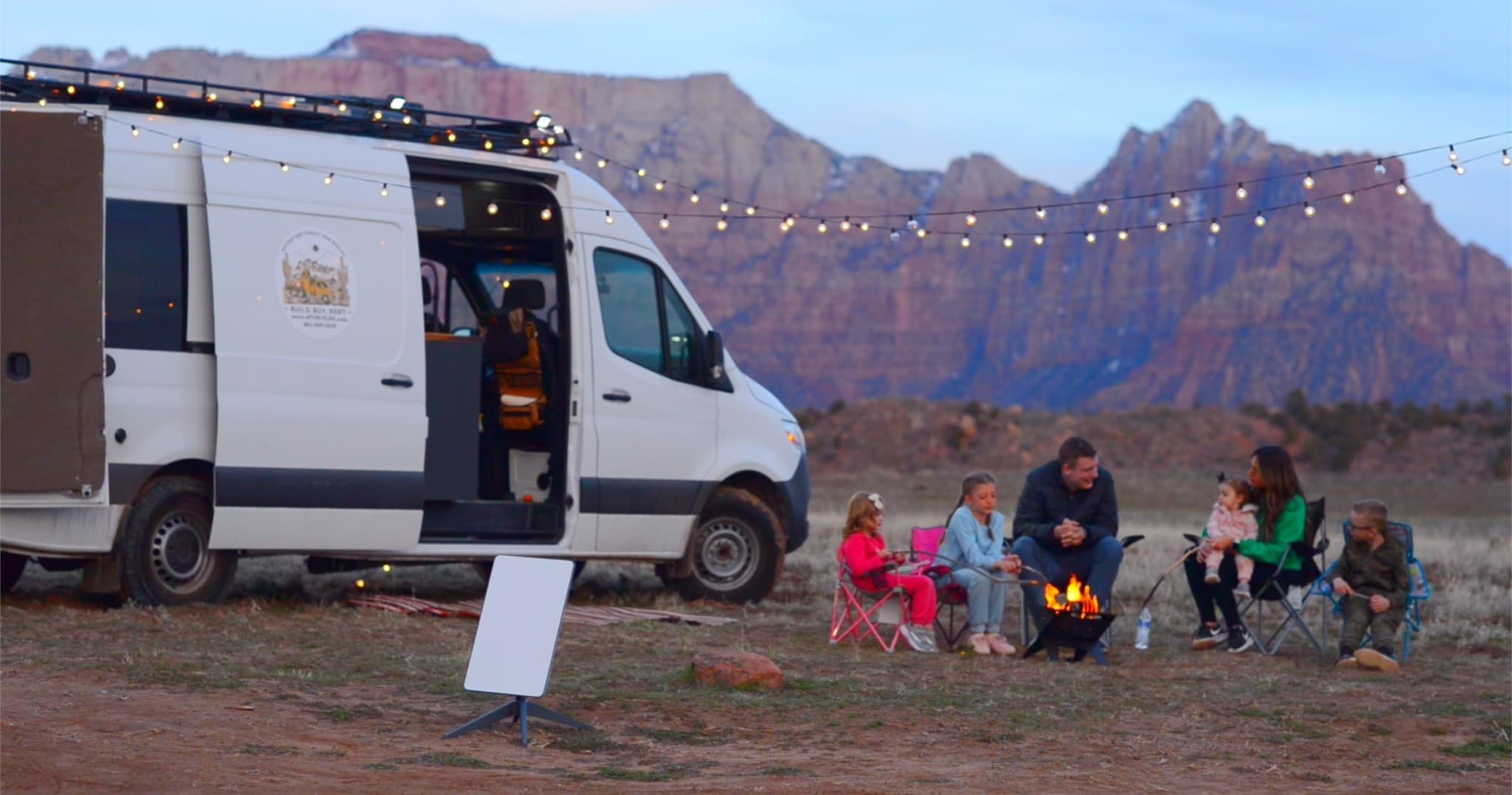 Family Van Adventure in Hurricane, Utah - Sleeps 6, Seats 8
