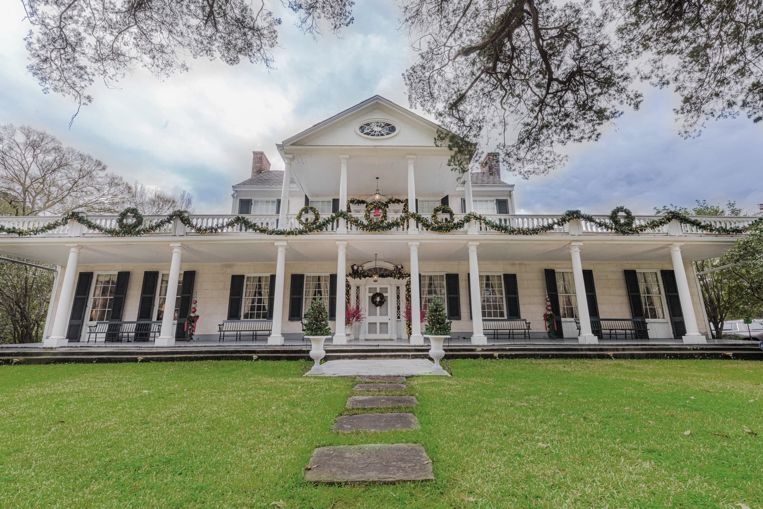 Christmas Pilgrimage at Little Easy Tours in Natchez