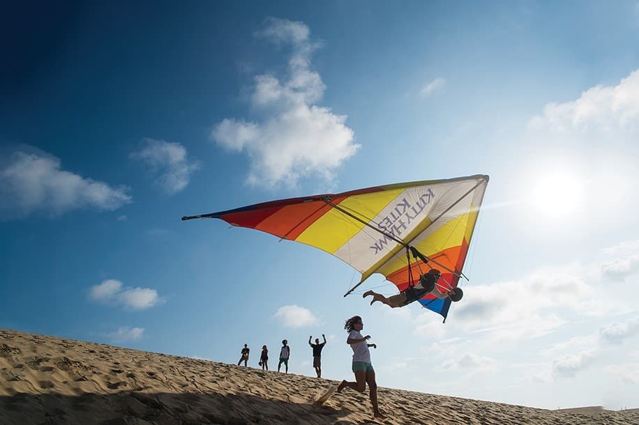 Fly the Dunes: Beginner Hang Gliding Lessons at Jockey’s Ridge, Nags Head photo 1