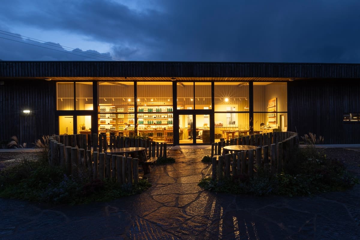 Galloway Distillery x Majestic Wine: Festive Tasting & Holiday Shopping in Newton Stewart