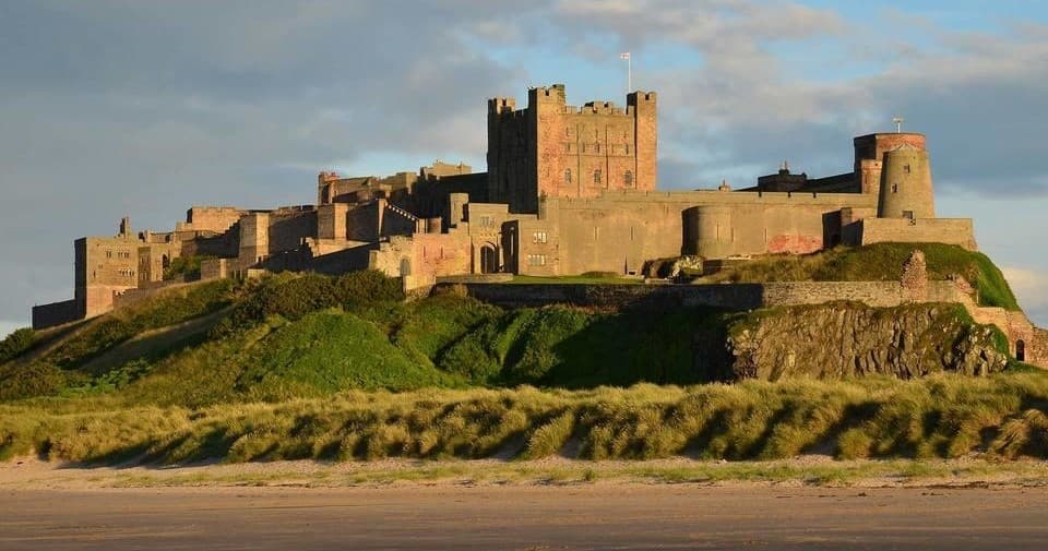Bamburgh and Lindisfarne Day Tour by Iles Tours