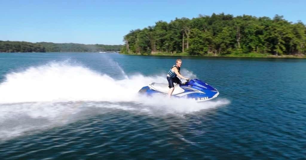 Thrilling WaveRunner Rental in Gamaliel, Arkansas