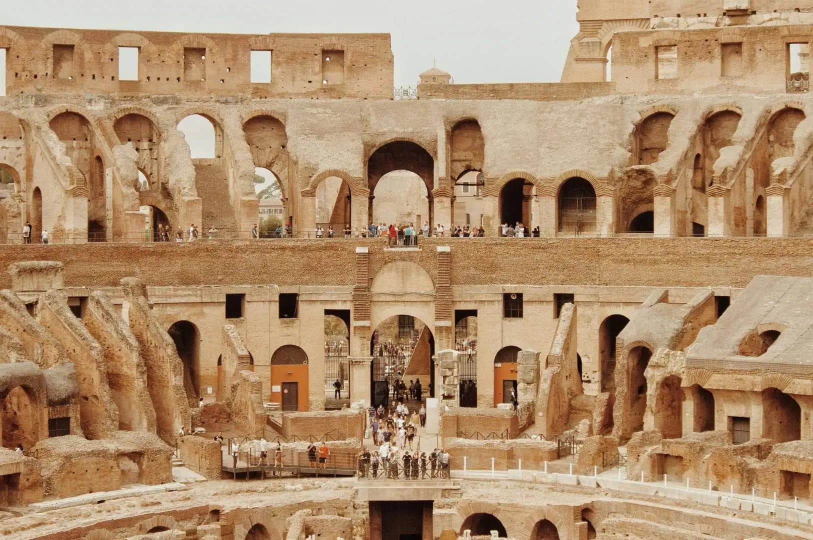 Rome Guide Now: Private Colosseum & Forum Tour