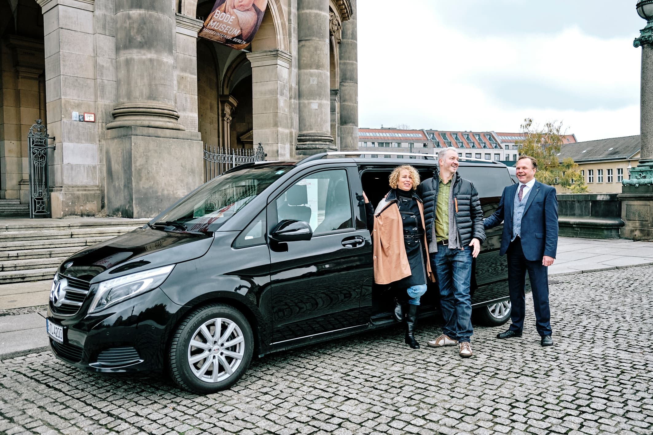 Private Airport Transfers with Prague City Adventures