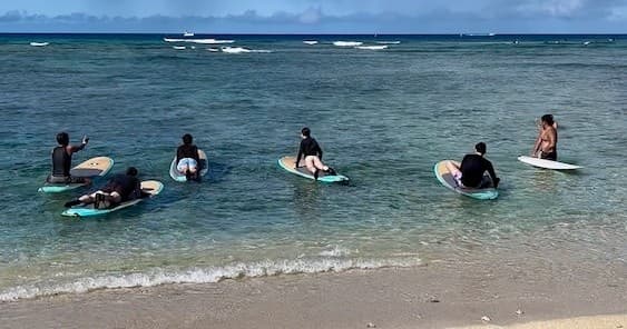Private Group Surf Lessons with Hawaii Surf Guru in Honolulu