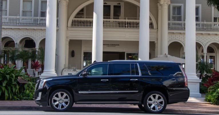 Seamless Airport Shuttle Service from Honolulu to Waikiki for Stress-Free Arrivals