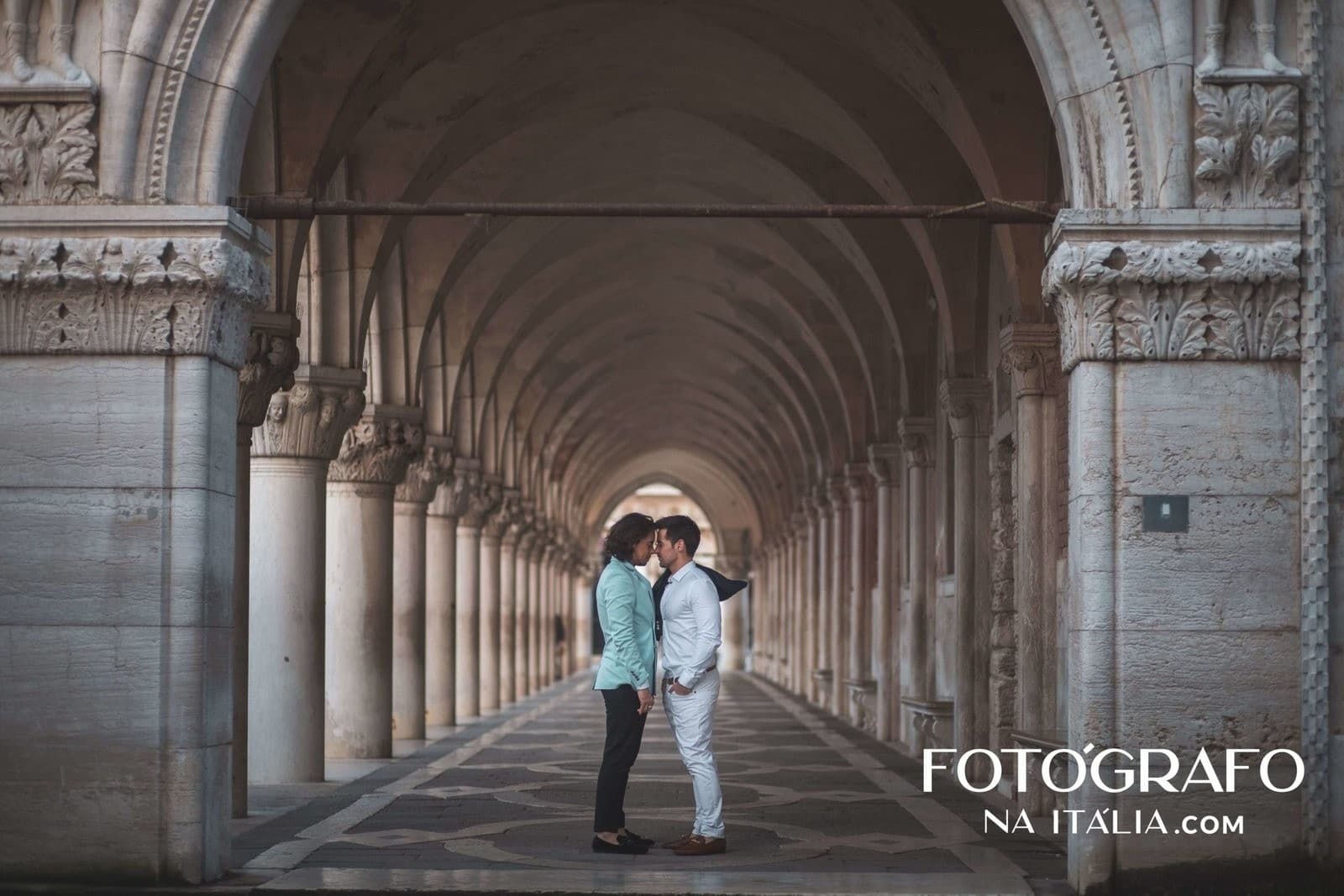 Venice After Dark: Secret Sunset Photo Session in the Lagoon City photo 1