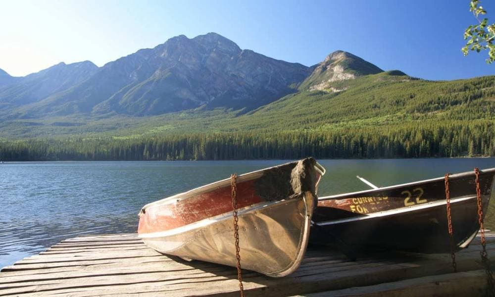 Rowboat Rental at Pyramid Lake with Currie's Guiding