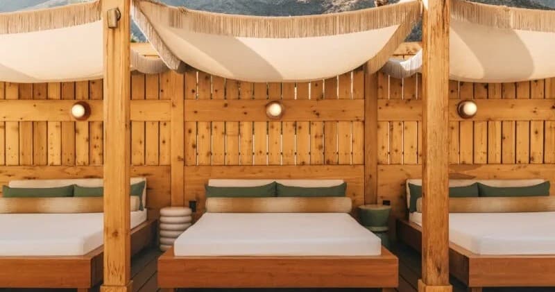 Water-Activities & Relaxation at Royal Sun Palm Springs