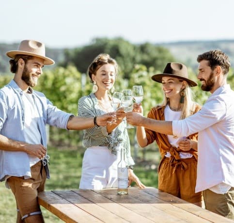 Hunter Valley Wine Tour from Sydney: Semillon, Shiraz & Kangaroos
