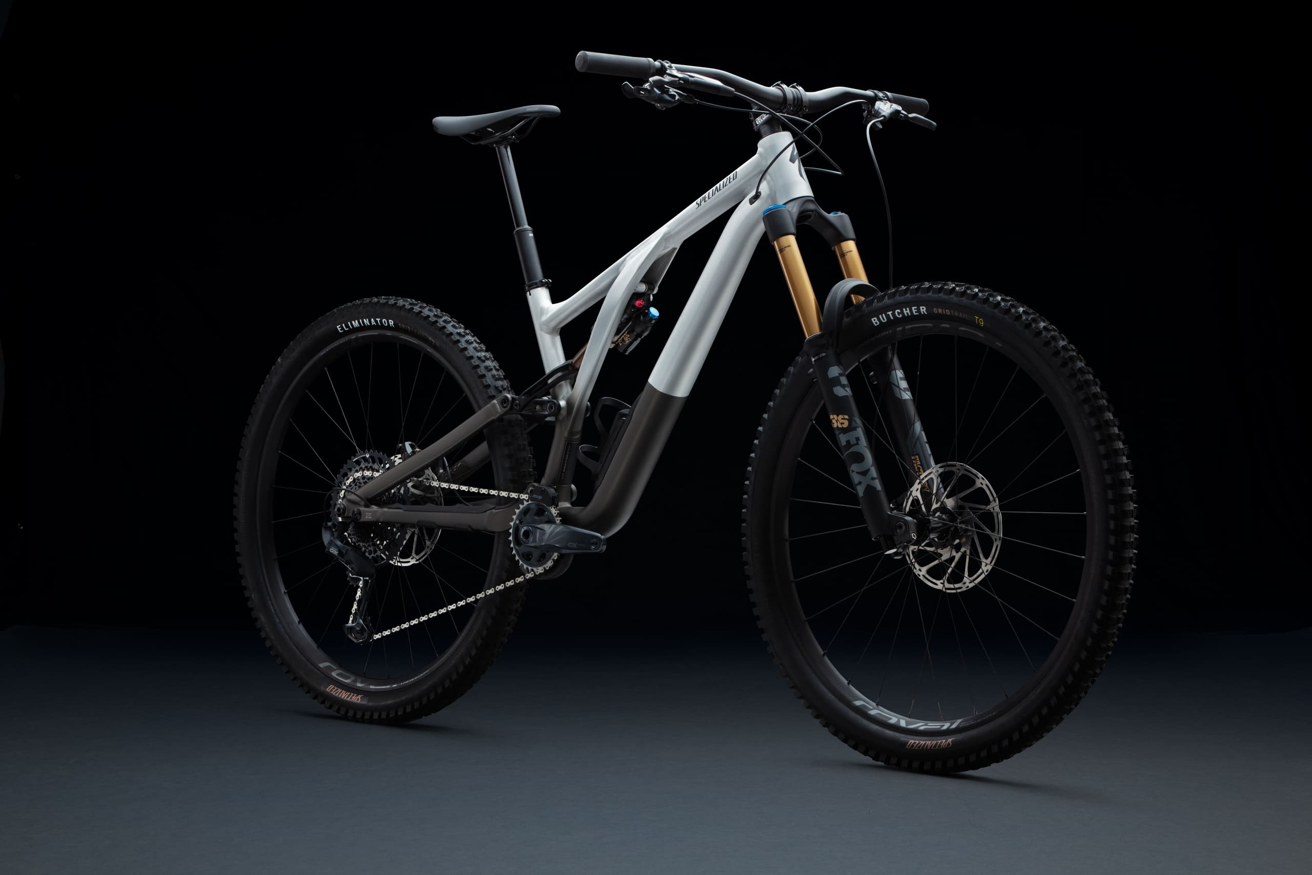 Ride Whitsunday MTB Two Day Hire in Cannon Valley