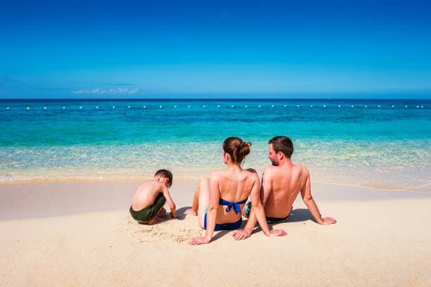 Doctor's Cave Beach Experience with Reggae Tours Jamaica
