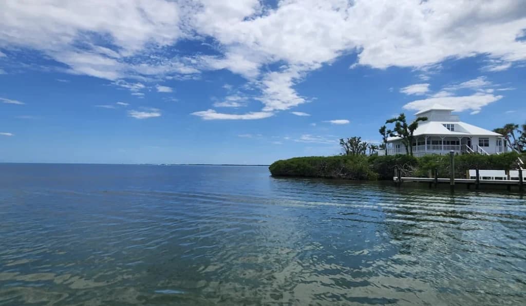 Discover Waterway Adventures with Sun Island Boat & Home Services in Cape Coral