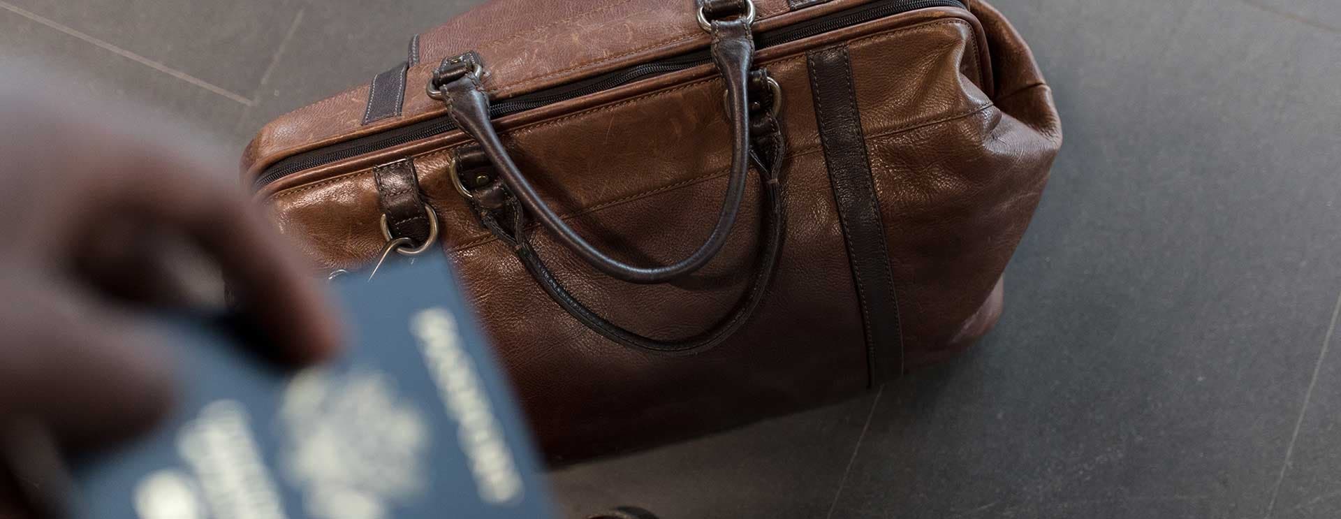 Drop'n'go: Secure Luggage Storage in Funchal for Layovers & Day Trips