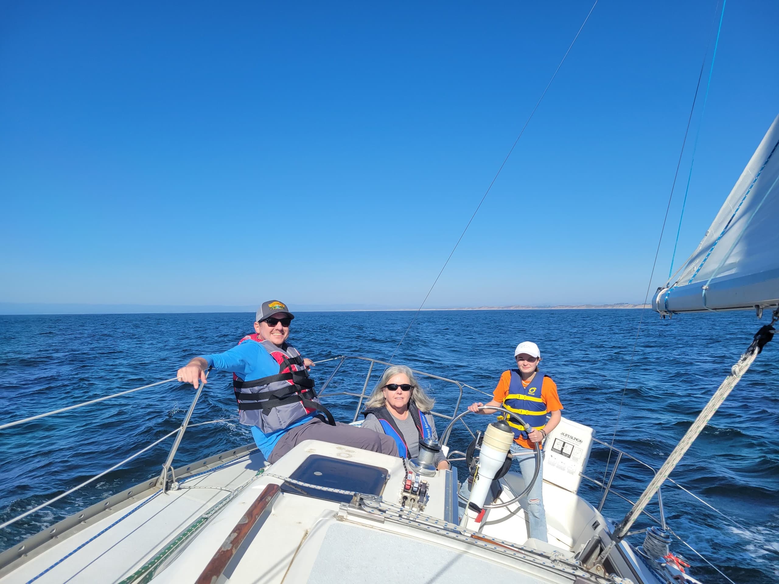 2 Hour Introduction to Sailing in Monterey, California