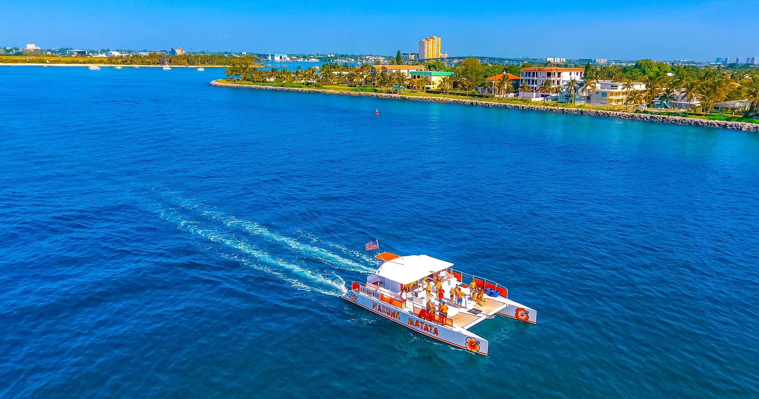 Water-Activities & Hakuna Matata Sightseeing Cruise at Palm Beach