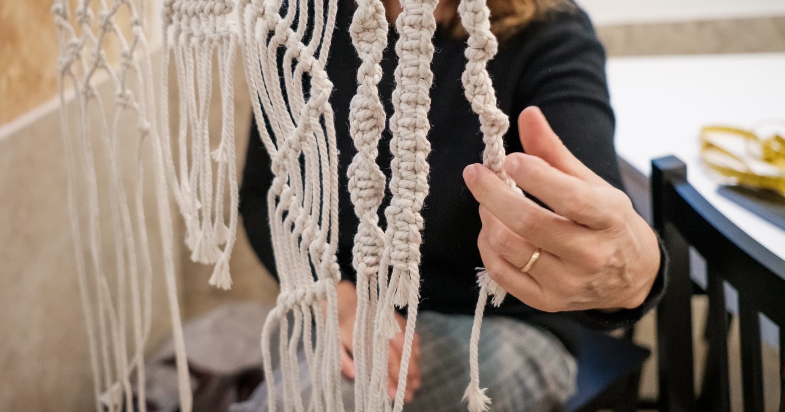 Macramé Workshop in Lisbon with Lisbon Affair