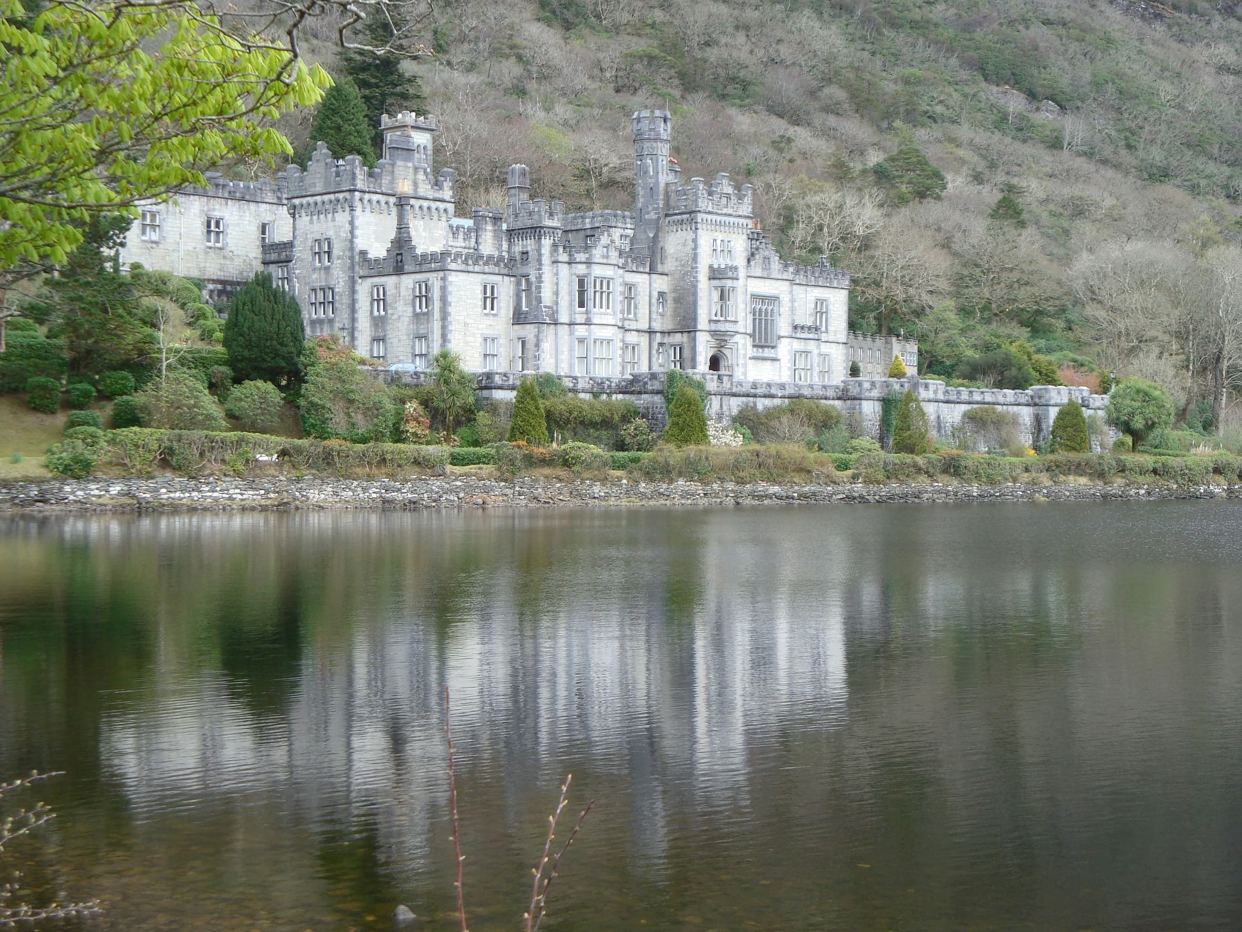 Kylemore Abbey Tour with Letz Go City Tours EU