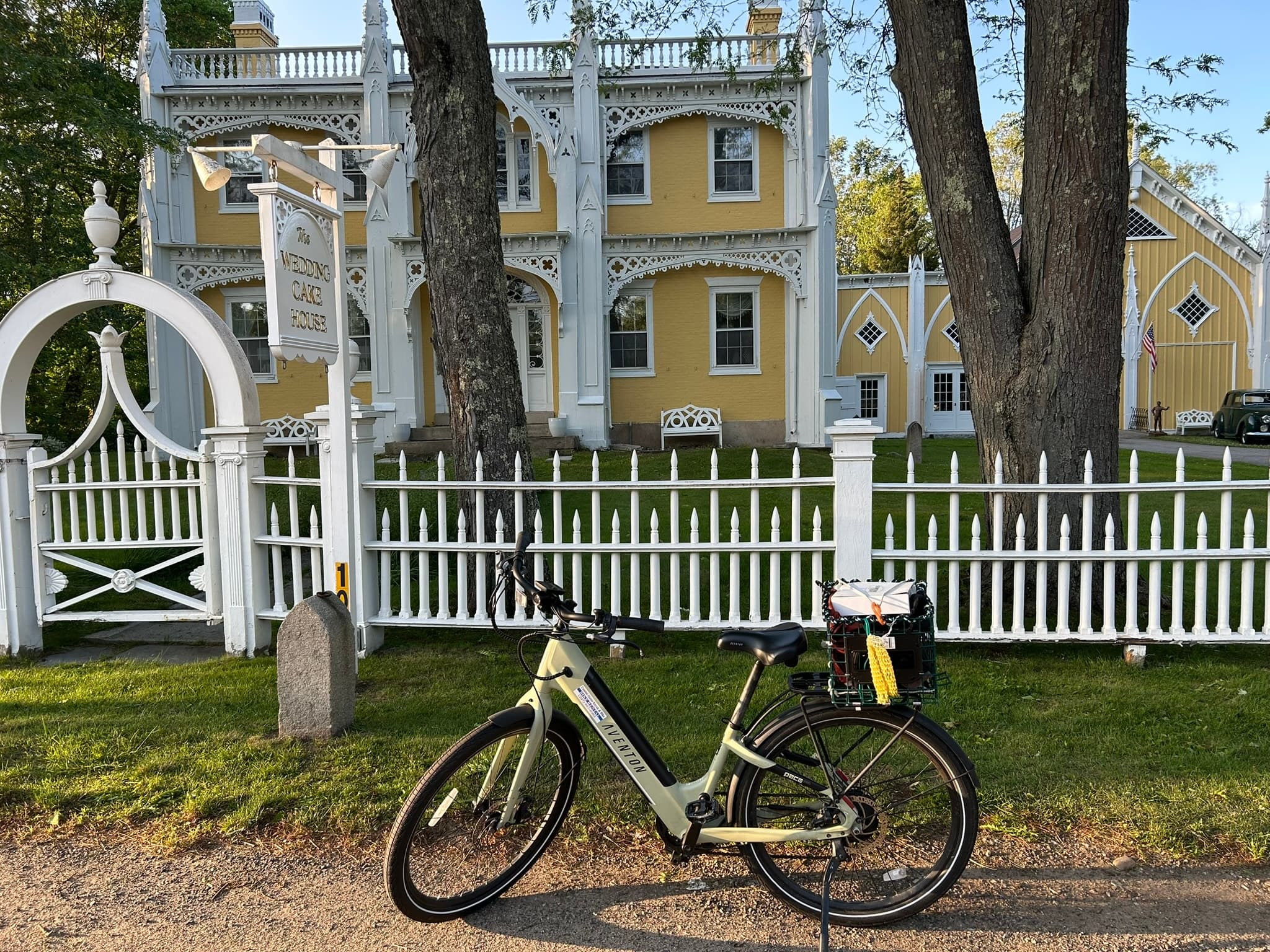 E-bike Tour of Historic Captains Homes in Kennebunkport