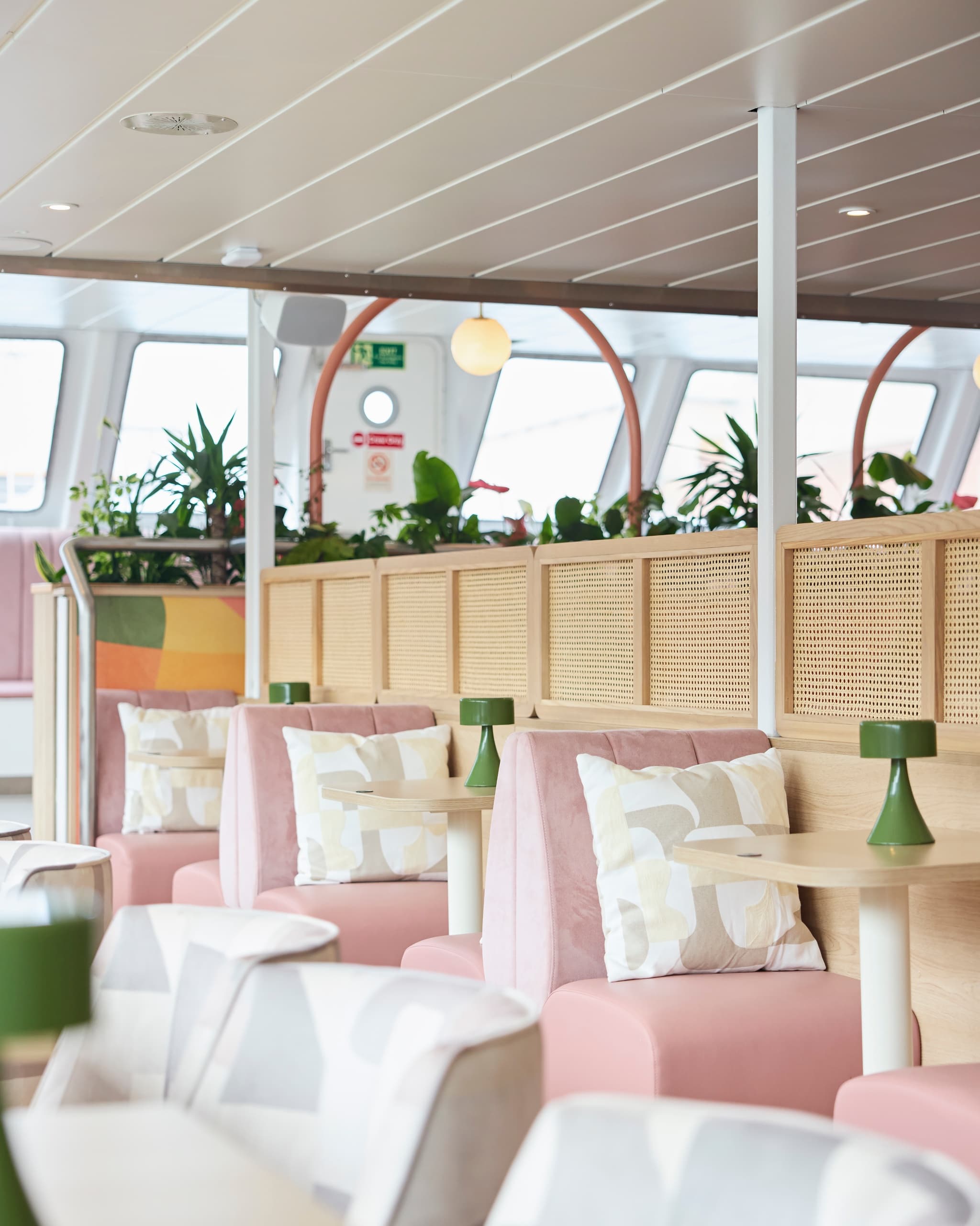 Quiz Cruise Weymouth: Interactive Party Night on the Water photo 2